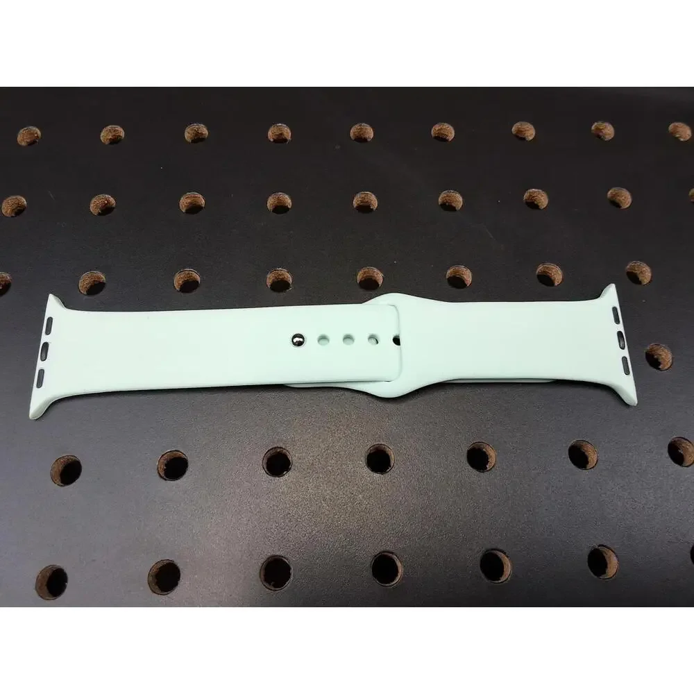 Sleek Mint Silicone Smartwatch Band - Comfort Meets Style!